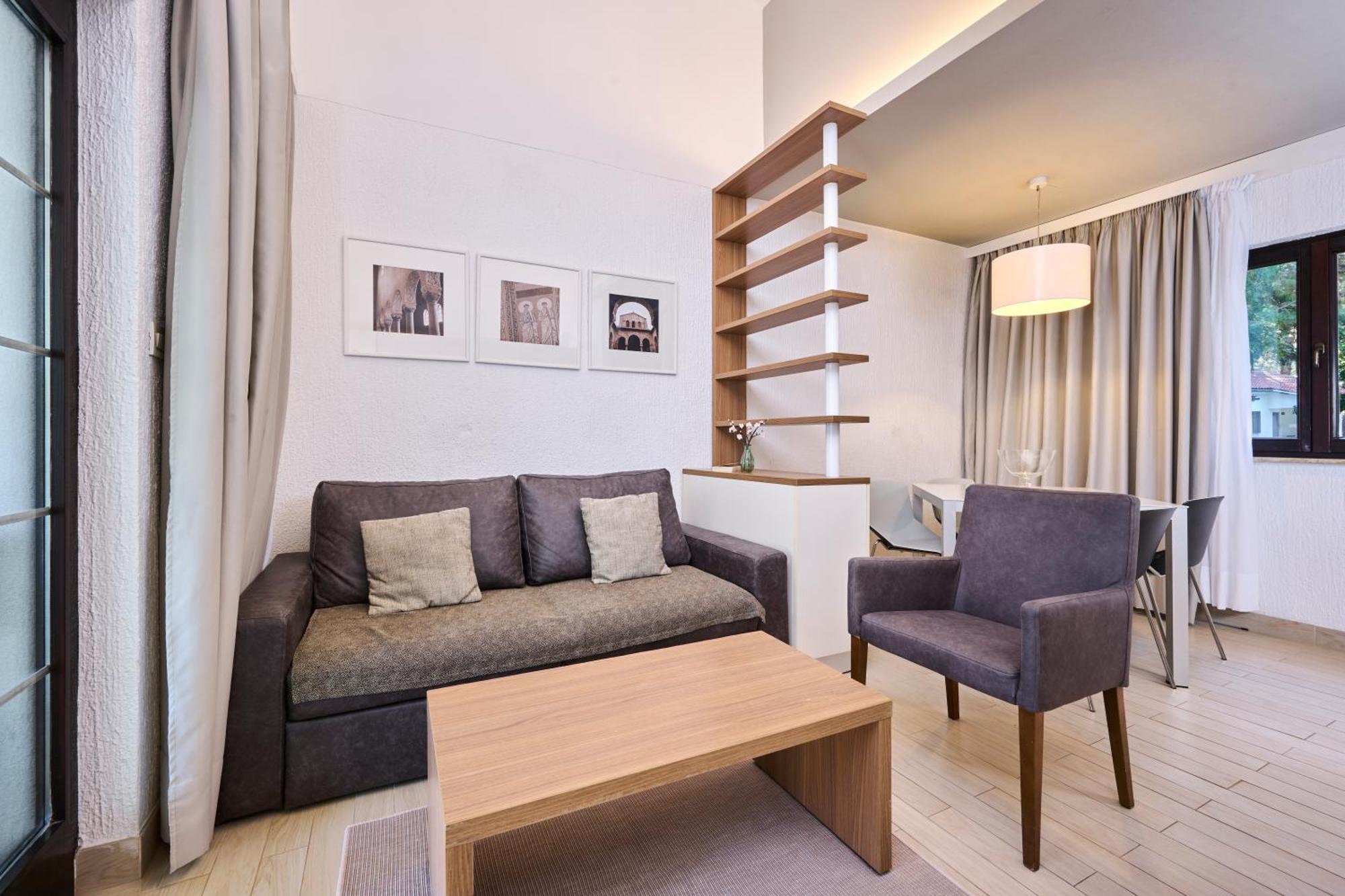 Apartments Galijot Plava Laguna 波雷奇 外观 照片