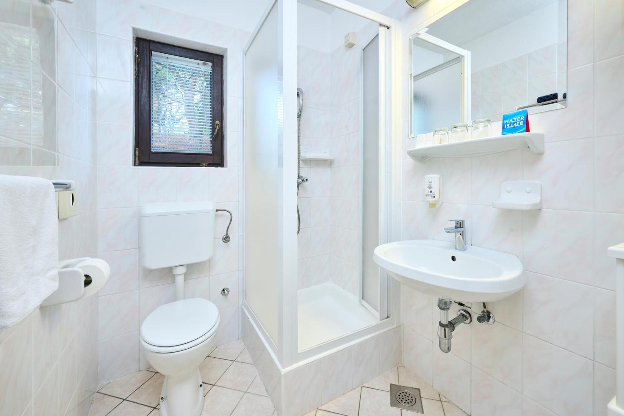 Apartments Galijot Plava Laguna 波雷奇 外观 照片